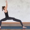 Postura Guerrero 3 Variantes para Fuerza y Concentración en Yoga
