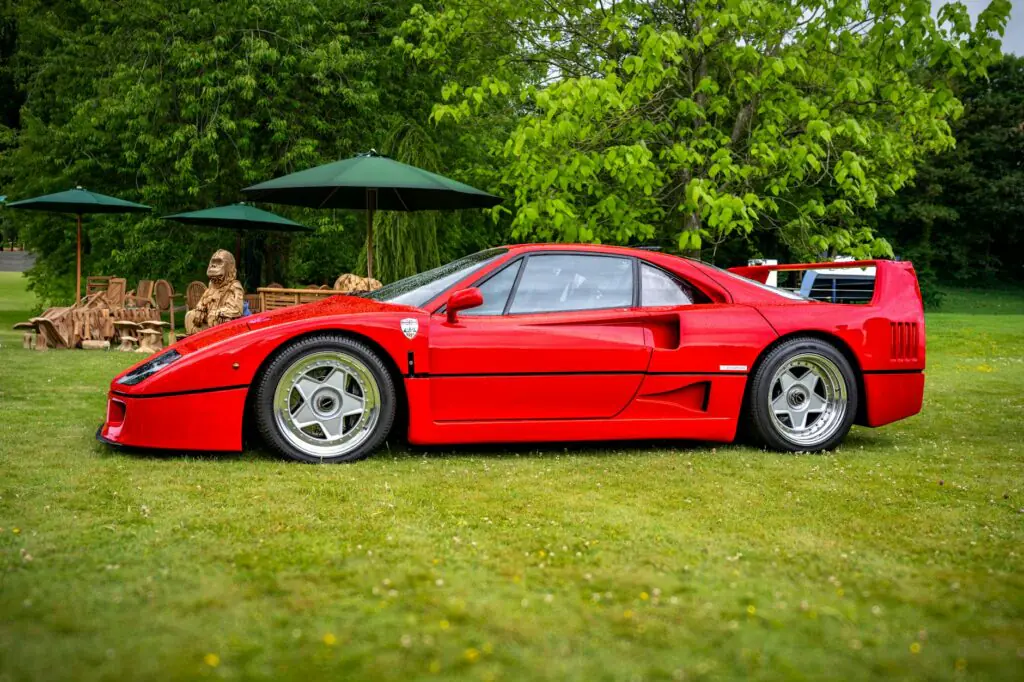 El Ferrari F50 gana valor frente al F40 tras décadas a su sombra